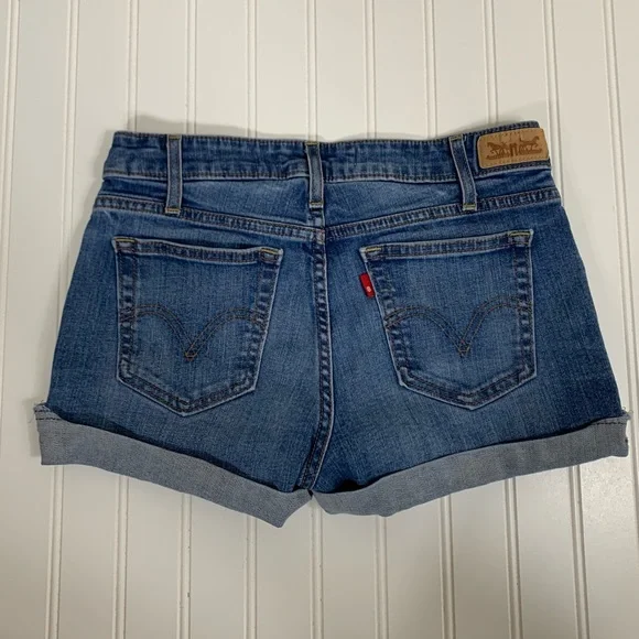 Jeans Levi’s Strauss  short jeans. - Picture 2 of 5